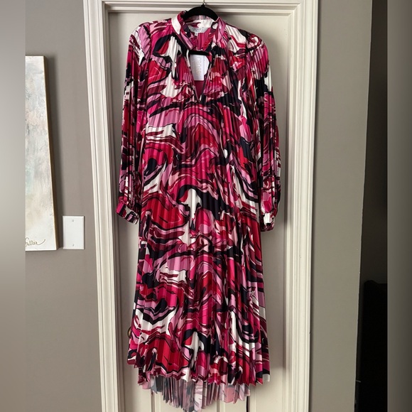 CROSBY by Mollie Burch Vibrant Pink and Black Long Sleeve Dress - Picture 1 of 2